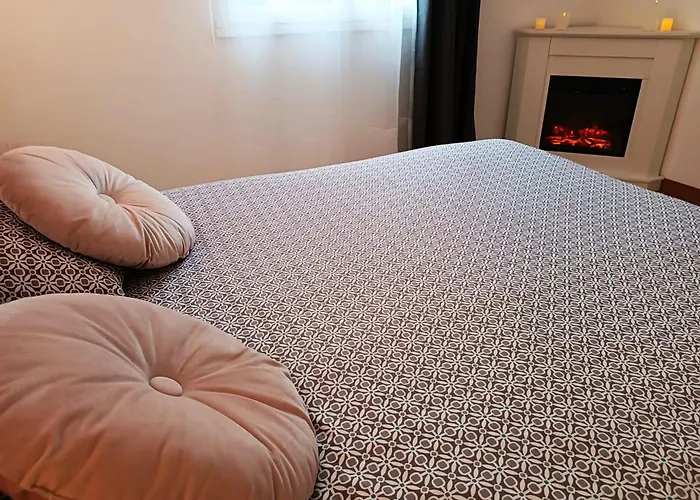 Les Lauriers Roses & Sa Piscine Privative Apartman